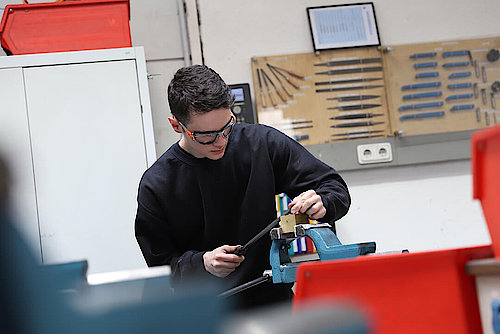 首页|尊龙人生就是博官网入口