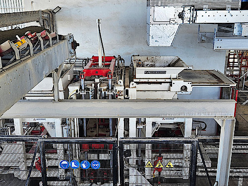 首页|尊龙人生就是博官网入口